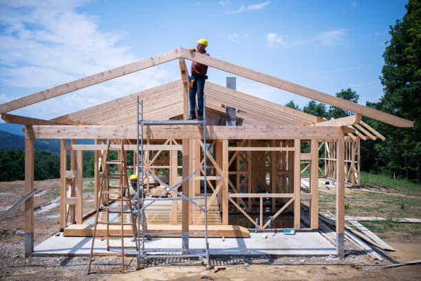 Quick and Trustworthy Emergency Roof Repair Services in Casey, IL